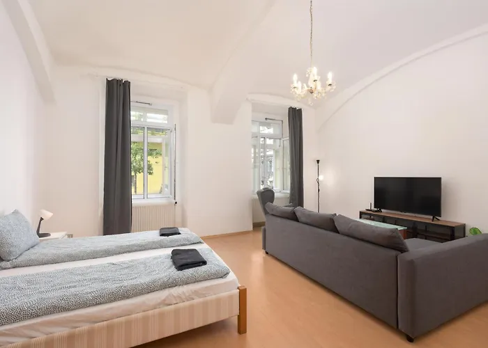 Apartment Spacious Austrian Style Close To Center Landstrasse